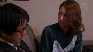 ผู้จัดการควยโตลากเมียออฟฟิศเย็ดสดซอยหีแตกในคาหีไม่ยั้ง