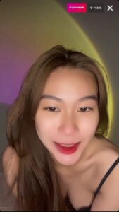 น้องบีน่าIG เงี่ยนจนขาสั่น โดนควยใหญ่ยัดหีซอยแรงแตกในคาห้อง
