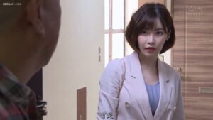 คลิปหลุด JUL-144 เอมิ ฟูคาดะ ถูกเพื่อนบ้านควยใหญ่บุกเย็ดสดซอยหีแตกในคาชุด นมยัดเยียดกระแทกยับ
